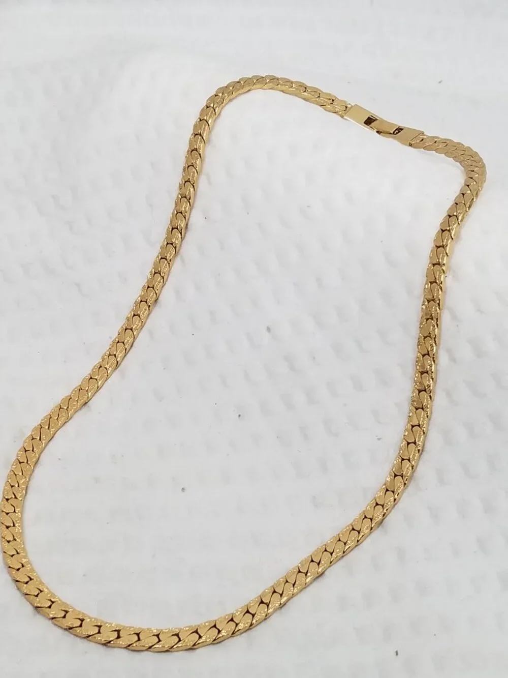 New!  Polished & Textured Gold Tone Unisex 6 mm Flat Box Chain Link Necklace